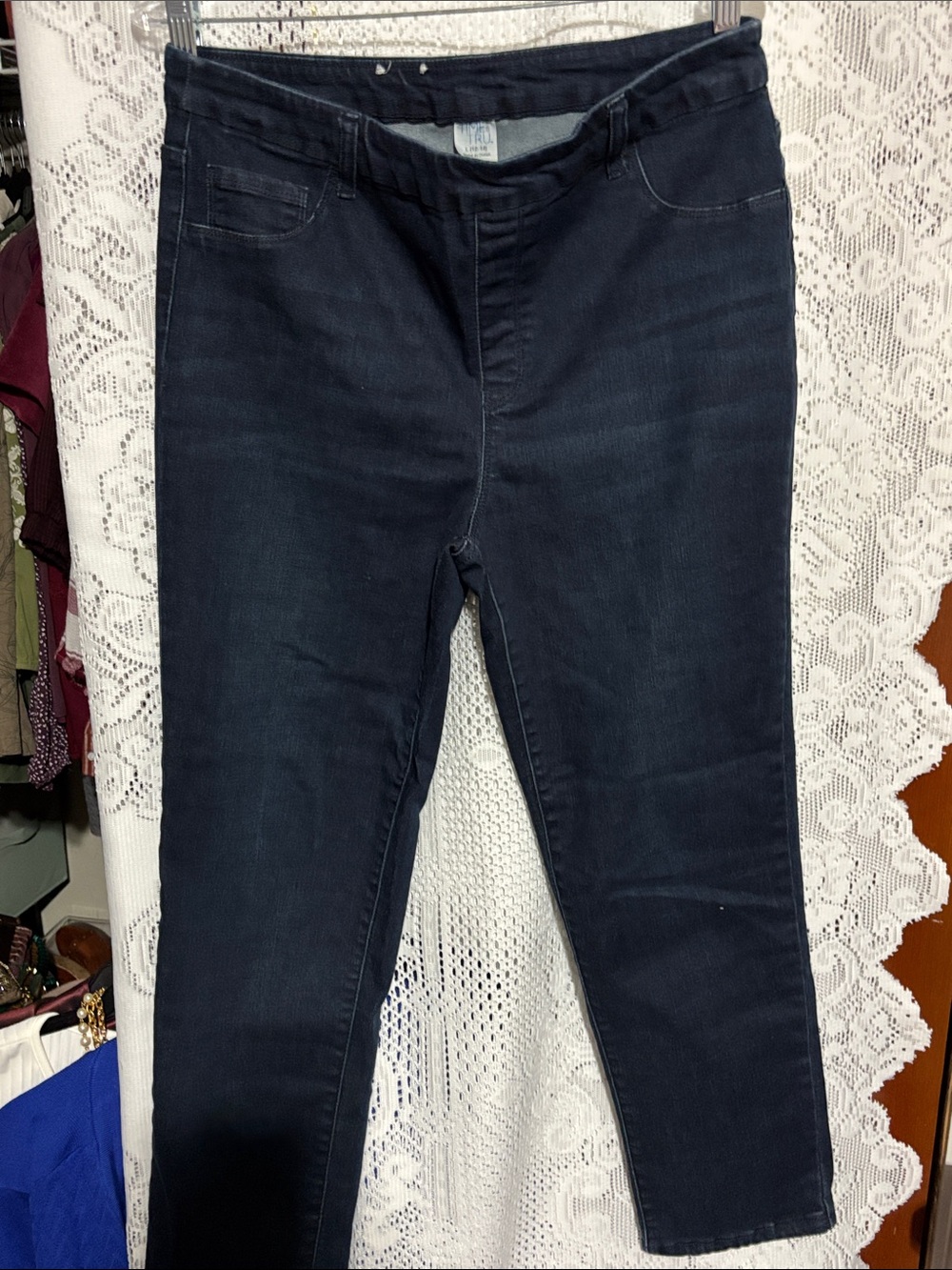 Time and Tru Dark Blue Slim cropped Jeans